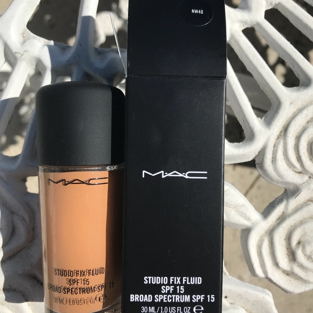 MAC studio fix fluid NW40